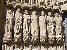 Archivo:Huesca - Detalle de la portada de la catedral