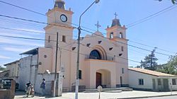 Iglesia - Campo Quijano - Rosario de Lerma - panoramio.jpg