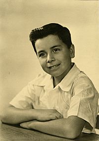 Archivo:Juan Guzmán Tapia (1948)
