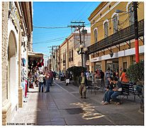 Juarez Market - Flickr - pinemikey