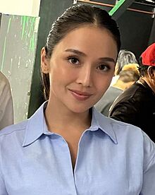 Kathryn Bernardo in 2025 (cropped).jpg