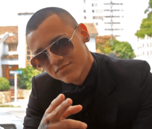 Archivo:Kevin Roldán - Prom Anglo Hispano School - 2012