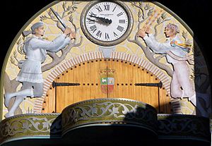 Archivo:La Muela - Reloj carillón del Ayuntamiento