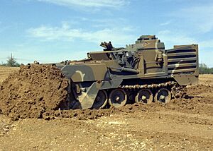 Archivo:M9 ACE Vehicle