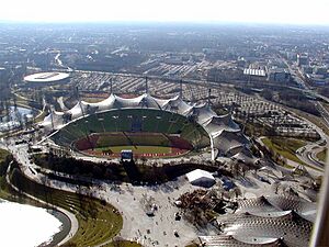 Archivo:Olympiastadion 1