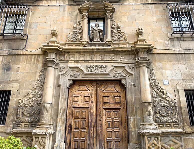 Palacio Episcopal de Pamplona 02