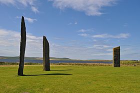 Archivo:Standing Stones of Stenness, Aug 2014