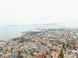 Un aperçu de la ville de conakry.jpg