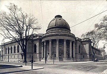Archivo:Woolsey Hall Memorial Hall University Dining Hall Yale University