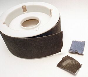 Archivo:320 emery cloth