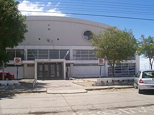 Archivo:Complejo Caleta