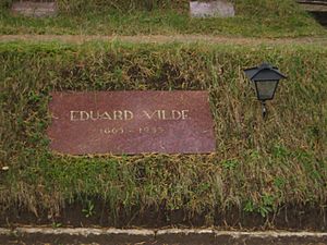 Archivo:Eduard Vilde haud