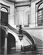 Escalier du Conseil d'État 1918 photo by Lansiaux - Musée Carnavalet 1988 'Le Palais Royal' cat no 152 p139 (adjusted)