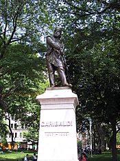 Archivo:Garibaldi Washington Square Park