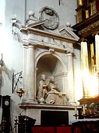 Archivo:Iglesia de San Miguel (Valladolid, España) Sepulcro de los Condes de Fuensaldaña
