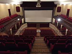 Archivo:Interior del Teatro o Cine Lope de Vega, Mula