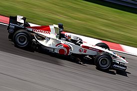 Archivo:Jenson Button 2006 Canada