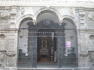 Archivo:La compañia gate