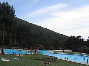 Archivo:Las Berceas pools