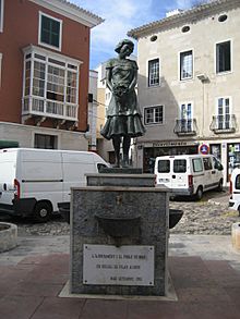 Monument a Pilar Alonso (Maó Menorca).JPG
