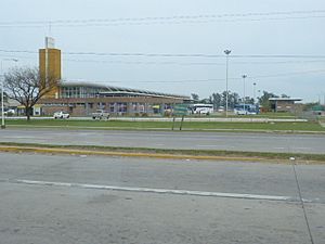 Archivo:Nueva terminal de Omnibus de Rafaela