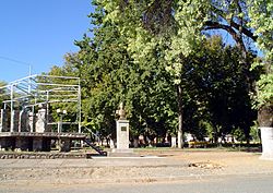 San Fabián de Alico - plaza.JPG