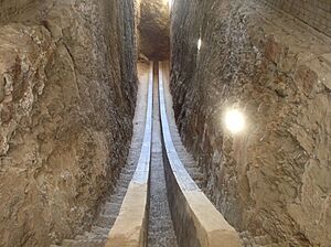 Archivo:Ulugh Beg observatory