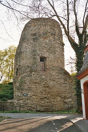 Archivo:Zitadelle Mainz Drususstein