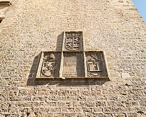 Archivo:Baeza Cathedral 2023 - Tower Detail