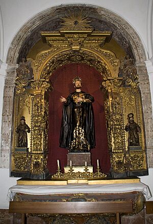 Archivo:Capilla de San Francisco Caracciolo-Iglesia de Santa Cruz