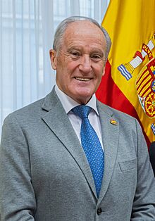 Comisión mixta de Seguridad Nacional (cropped).jpg