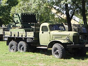 Archivo:Czechoslovak 130mm rocket launcher Raketomet vz. 51
