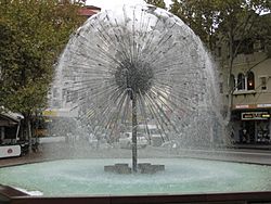 El Alamein Fountain, Sydney.jpg