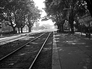 Archivo:Estación de trenes General Pacheco