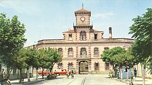 Archivo:Fábrica Textil de La Emilia antes de 1966