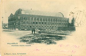 Fundación Joaquín Díaz - Frontón Fiesta Alegre - Valladolid.jpg