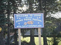 Lyons PA welcome sign North Main Street.jpg