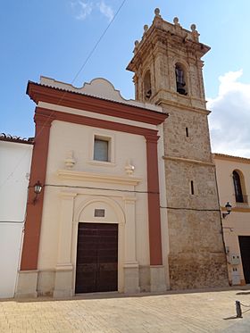 Macastre. Iglesia de la Transfiguración del Salvador.jpg