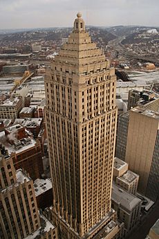 Archivo:Pittsburgh-gulf-tower-2007