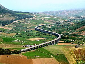 Archivo:Sizilien Autobahn A29DIR