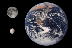 Archivo:Titania Earth Moon Comparison