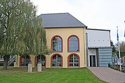 Town hall Waldbillig (Luxembourg).jpg