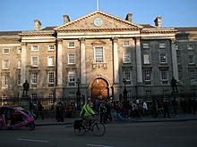 Archivo:Trinity College front, Dublin