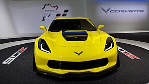 Archivo:2015 Chevy Corvette Stingray Z06 Debut at Detroit Auto Show 10