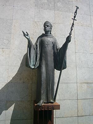 Archivo:Abat Oliba Escultura Ripoll
