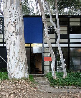 Archivo:Eames house entry