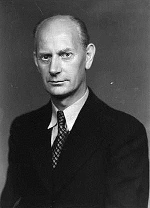 Archivo:Einar Gerhardsen 1945