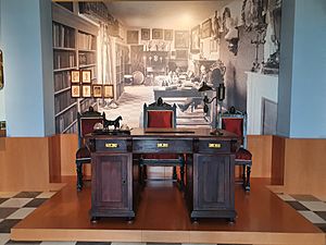 Archivo:Escritorio de Blasco Ibáñez