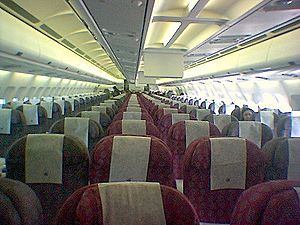 Archivo:Flight-interior