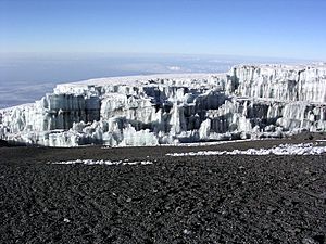 Archivo:Glacier at summit of Mt Kilimanjaro 003